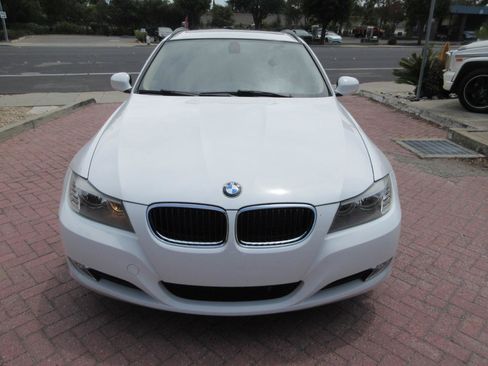 Used 2011 BMW 328i Wagon RWD image 54