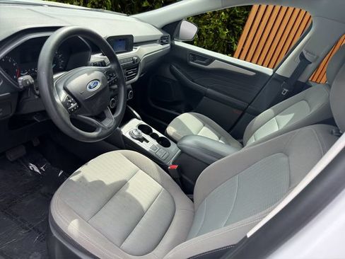 Used 2022 Ford Escape S AWD/4WD image 5