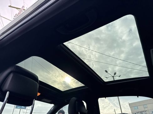 Used 2014 Mercedes-Benz E 63 AMG S-Model image 29