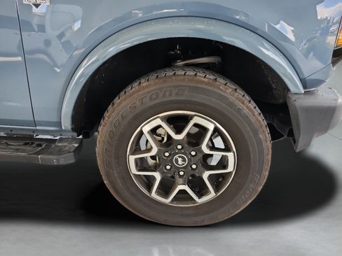Used 2024 Ford Bronco Outer Banks AWD/4WD image 31