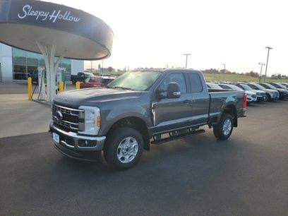 New 2026 Ford F250 4x4 SuperCab Super Duty