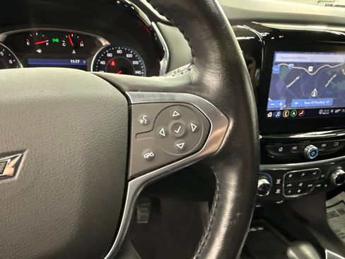 Used 2022 Chevrolet Traverse RS AWD/4WD image 27