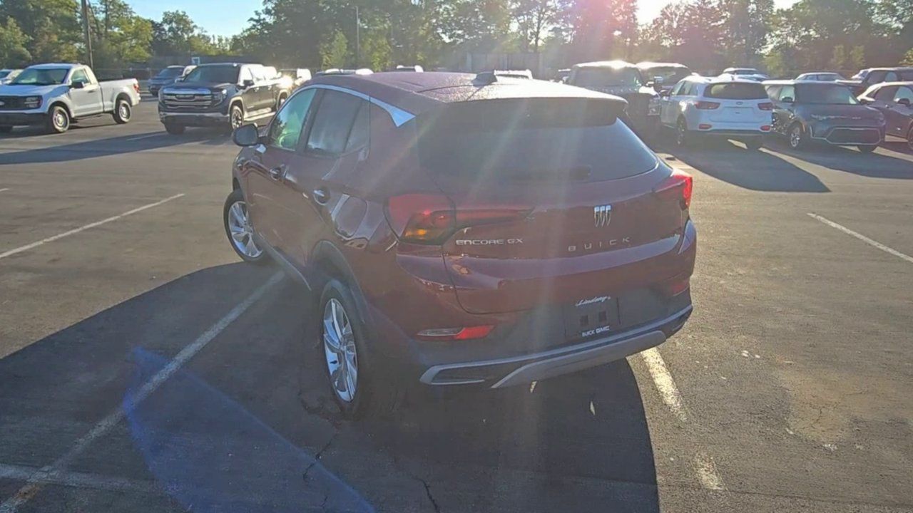 Certified 2024 Buick Encore GX Preferred w/ Comfort Package FWD image 7