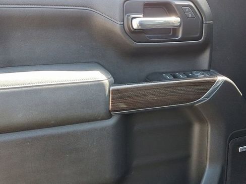 Used 2019 Chevrolet Silverado 1500 LT Trail Boss image 13