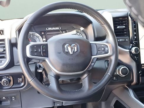 Used 2023 RAM 1500 Big Horn AWD/4WD image 10