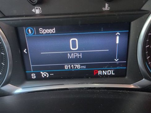 Used 2019 Chevrolet Equinox LT w/ Driver Convenience Package FWD image 14