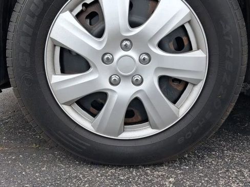 Used 2018 Dodge Grand Caravan SE w/ UConnect Hands-Free Group FWD image 30