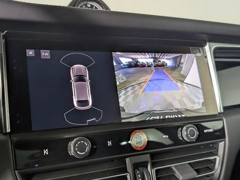New 2026 Porsche Macan image 31