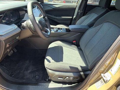 New 2026 Jeep Cherokee Laredo AWD/4WD image 16