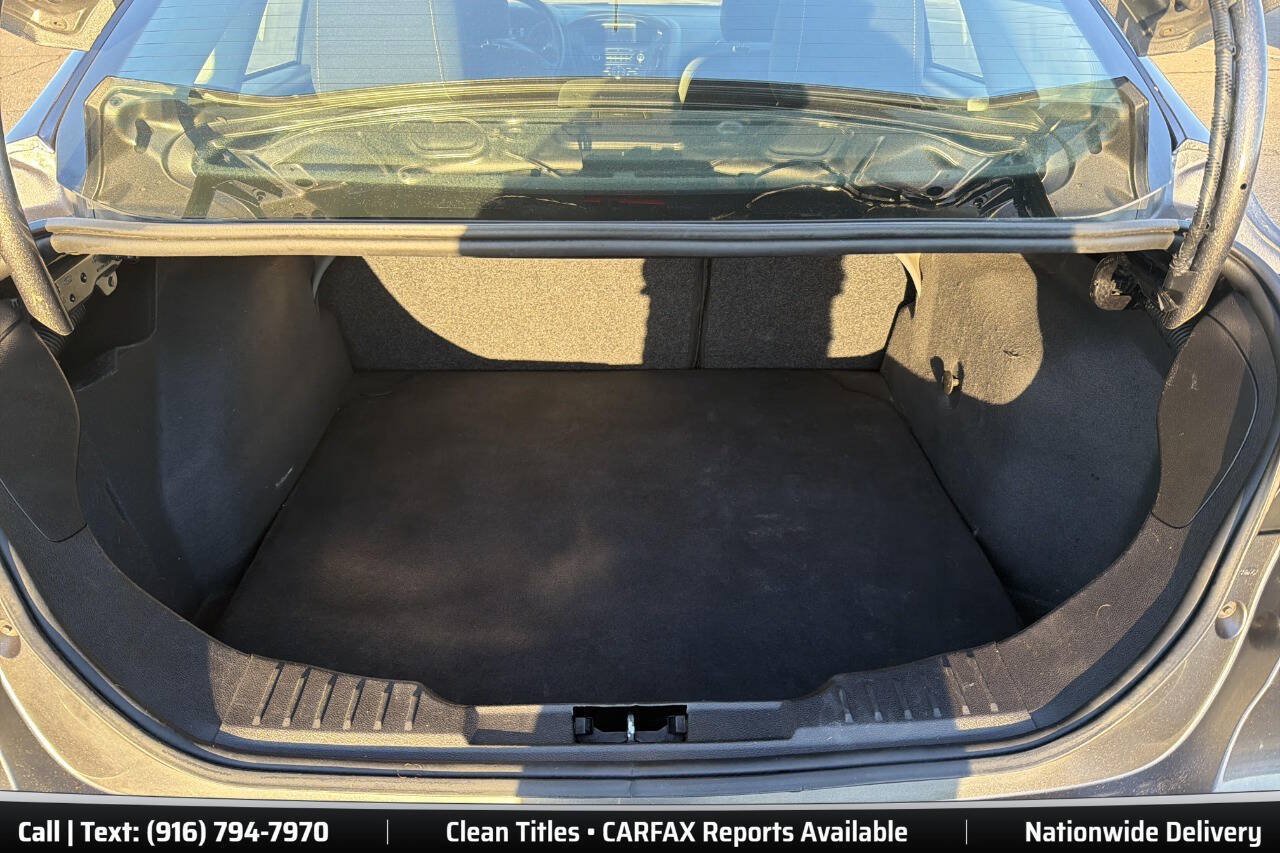 Used 2018 Ford Focus S FWD image 11