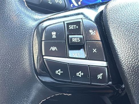 Certified 2022 Ford Escape Titanium w/ Titanium Elite Package AWD/4WD image 12