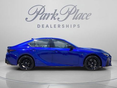 Certified 2025 Lexus IS 500 w/ Accessory Package 2 RWD image 6