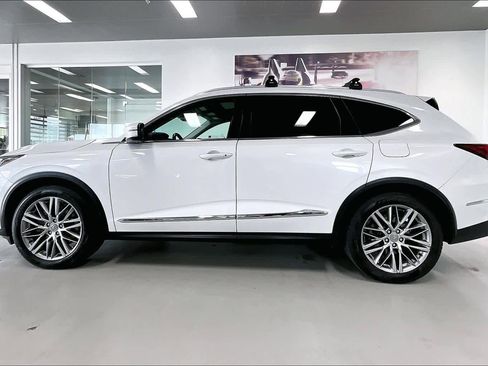 Used 2022 Acura MDX SH-AWD w/ Advance Package image 3