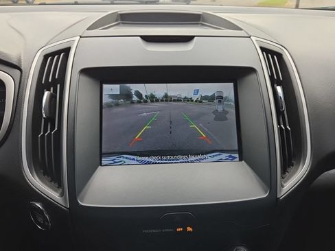 Used 2020 Ford Edge SEL w/ Convenience Package FWD image 28
