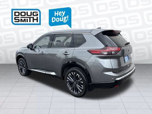 Used 2024 Nissan Rogue Platinum w/ Platinum Premium Package AWD/4WD image 28