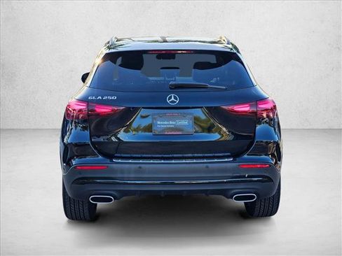 Certified 2025 Mercedes-Benz GLA 250 image 6