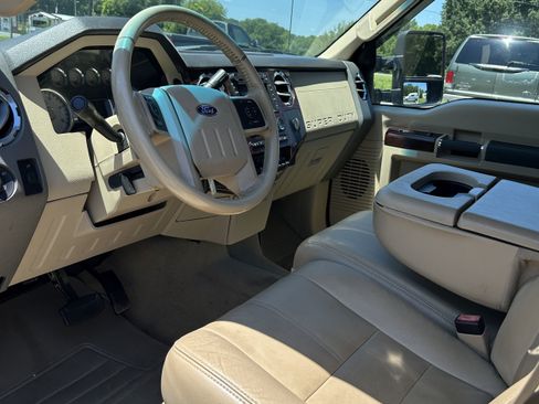 Used 2008 Ford F450 Lariat AWD/4WD image 7