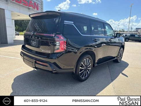 New 2025 Nissan Armada Platinum Reserve image 8