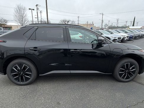 New 2026 Subaru Solterra Premium image 3