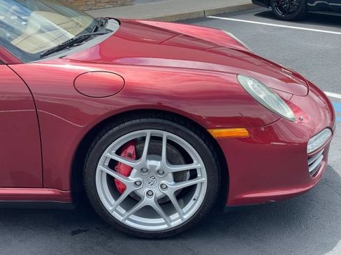 Used 2009 Porsche 911 Carrera 4S AWD/4WD image 19