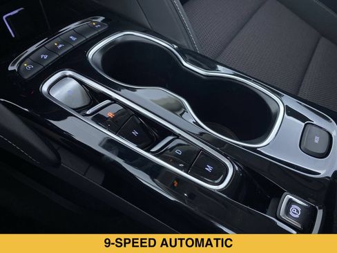 Certified 2023 Buick Envision Preferred w/ Sport Touring Package AWD/4WD image 7