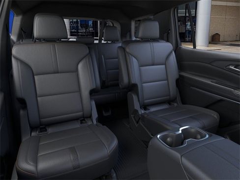 New 2026 Chevrolet Traverse High Country w/ LPO, Floor Liner Package FWD image 17