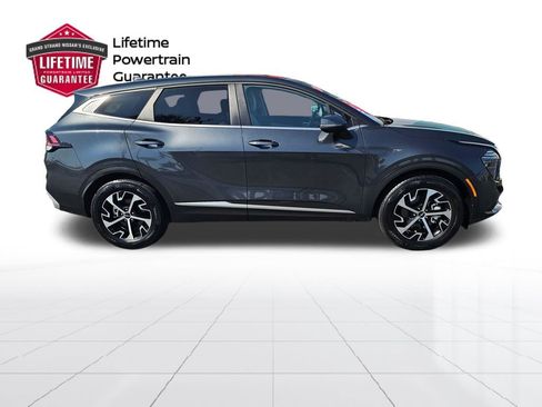 Used 2024 Kia Sportage EX FWD image 6