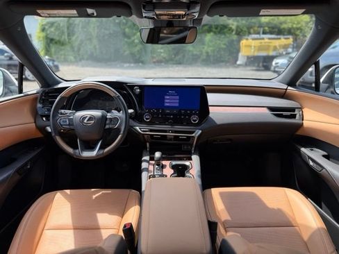 Certified 2023 Lexus RX 350 Premium w/ Accessory Package AWD/4WD image 19