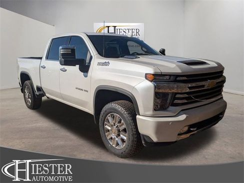 Used 2022 Chevrolet Silverado 2500 High Country w/ Z71 Off-Road Package image 1