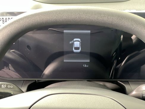 New 2025 Kia K4 LXS image 21