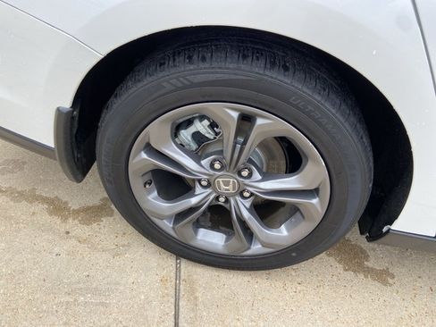 Used 2023 Honda Accord EX image 31