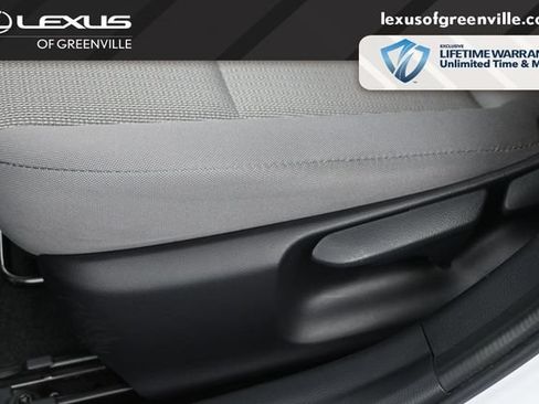 Used 2023 Toyota Prius LE FWD image 22