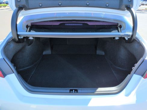 Used 2023 Toyota Camry SE image 29