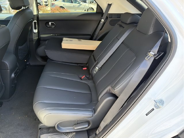 New 2027 Hyundai Ioniq 5 SEL RWD image 22