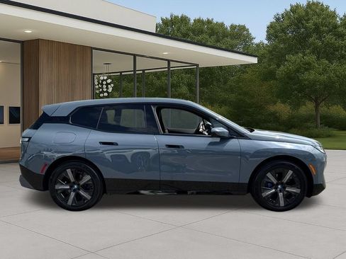 Certified 2024 BMW iX xDrive50 w/ Sport Package AWD/4WD image 7