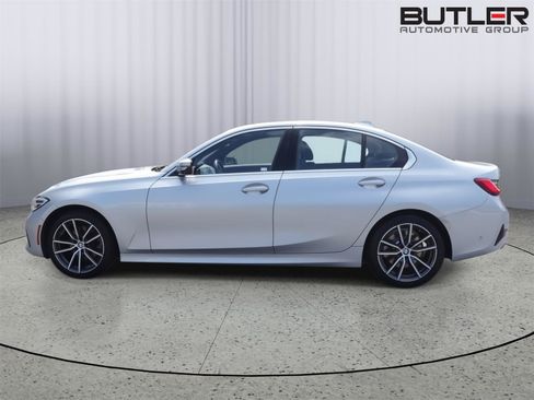 Used 2019 BMW 330i Sedan RWD image 3