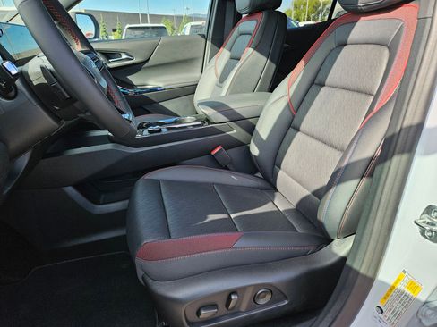 New 2026 Chevrolet Equinox RS w/ Convenience Package III image 12