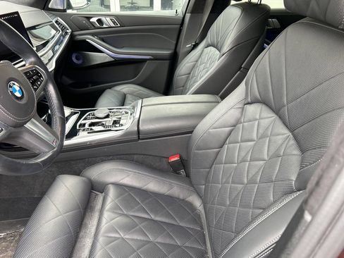 Certified 2023 BMW X7 xDrive40i w/ M Sport Package image 10