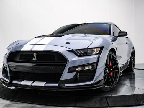 Used 2022 Ford Mustang Shelby GT500 w/ Technology Package image 3