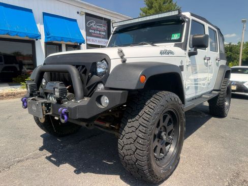 Used 2014 Jeep Wrangler Unlimited Sport w/ Quick Order Package 24S AWD/4WD image 1