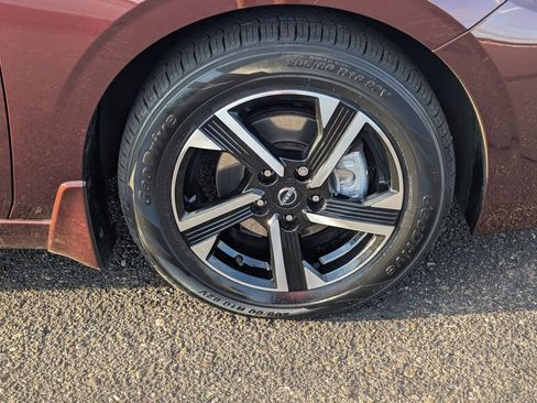 Certified 2024 Nissan Sentra SV image 10