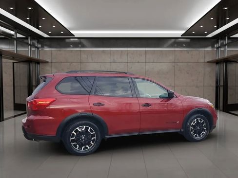 Used 2020 Nissan Pathfinder SL image 7
