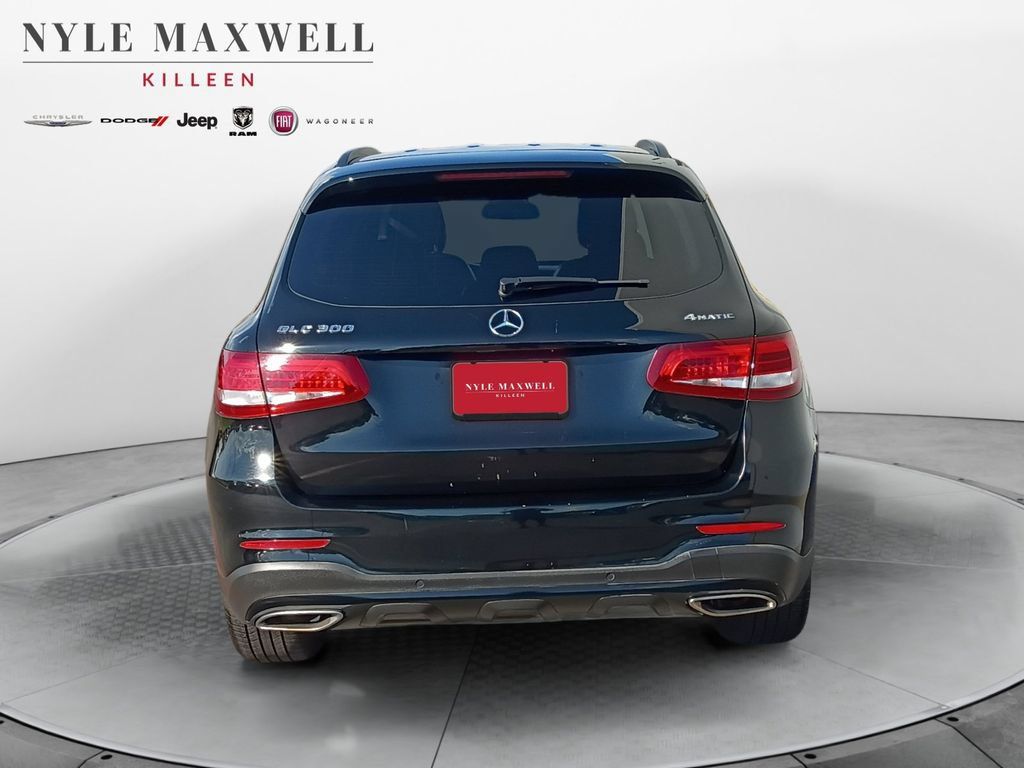 Used 2018 Mercedes-Benz GLC 300 4MATIC image 15