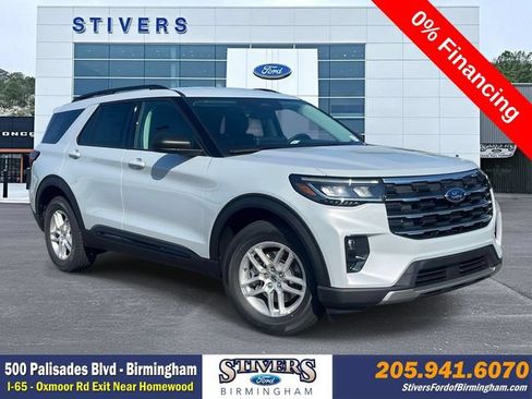 New 2026 Ford Explorer Active w/ Active Comfort Package RWD image 1