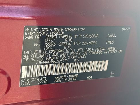 Used 2022 Toyota Venza LE image 31