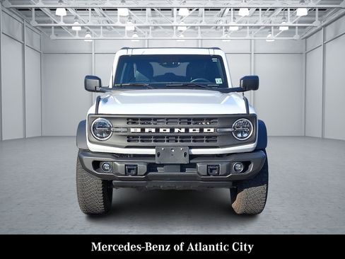 Used 2023 Ford Bronco Black Diamond w/ Sasquatch Package image 2