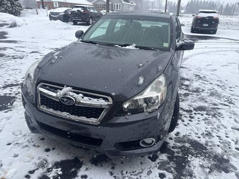 Used 2013 Subaru Legacy 2.5i Limited image 1