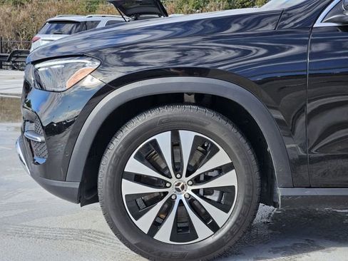 Certified 2025 Mercedes-Benz GLE 450 4MATIC image 9