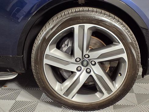 Used 2023 Land Rover Discovery HSE R-Dynamic image 37