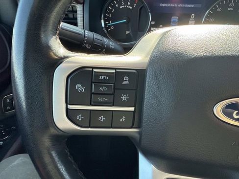 Used 2024 Ford Expedition Max Limited image 32